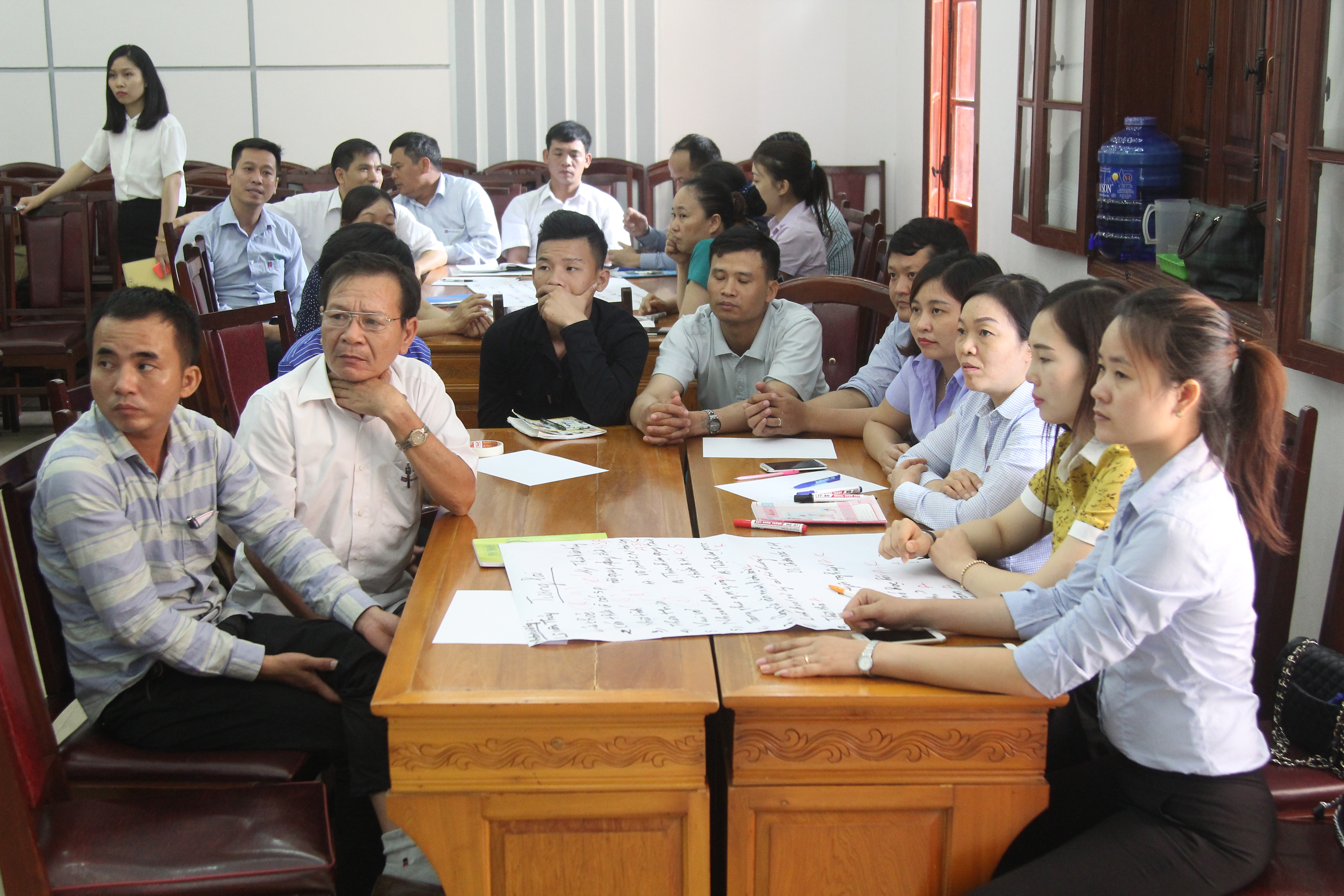 Học viên tham gia thảo luận và phát biểu ý kiến