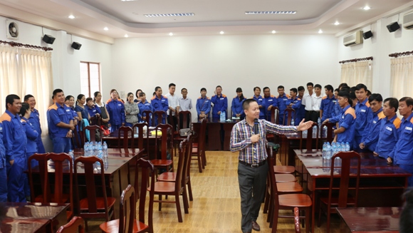 Toàn cảnh lớp học